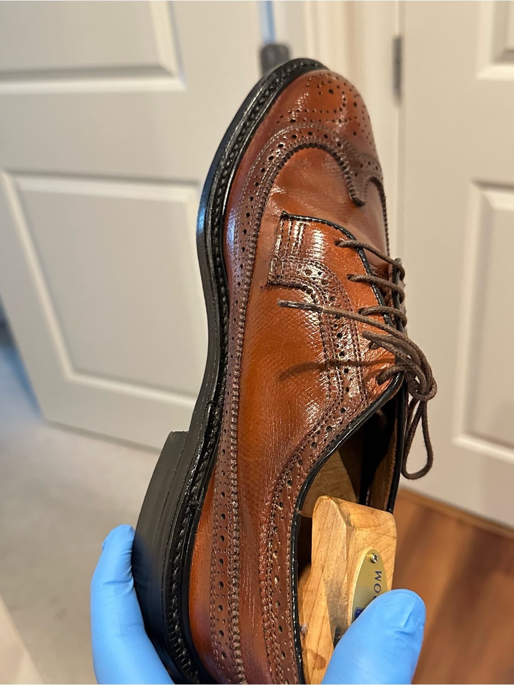 JC Penny 1970 Vintage Men's Brown Leather Wingtip Dress Shoes. - Picture 11 of 14